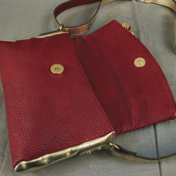 Nicole Miller Crossbody Stashpocket Purse-NWOT - Picture 2 of 6